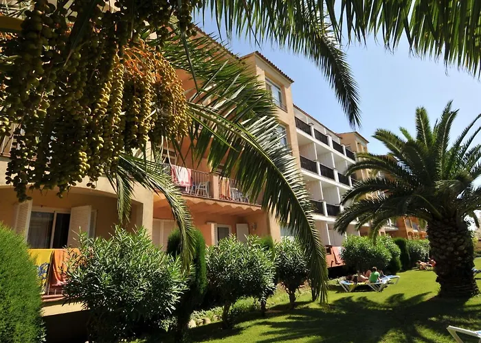 Appartamento Belvilla by OYO Comte de Empuries Apt B