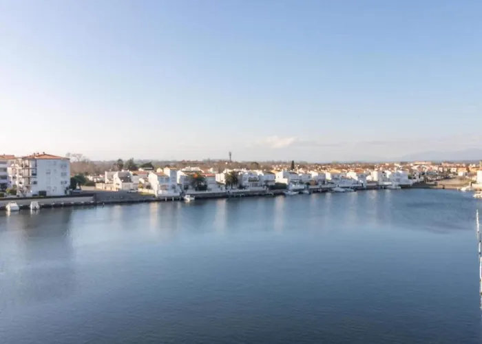 Apartment Empuriabrava By Beach & Canals *